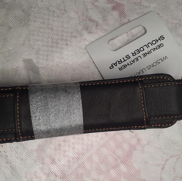 Wilson's Leather Shoulder Stap w/nylon - Picture 2 of 11